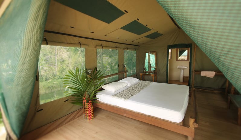 Elephant Hills Rainforest Camp amazing bedroom03